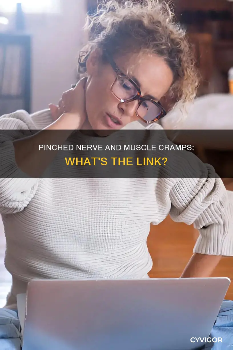 can a pinched nerve cause muscle cramps