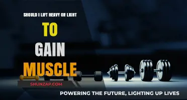 Heavy vs. Light Weights: Which Builds Muscle Faster?
